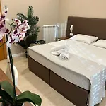 Angeli Πανσιόν